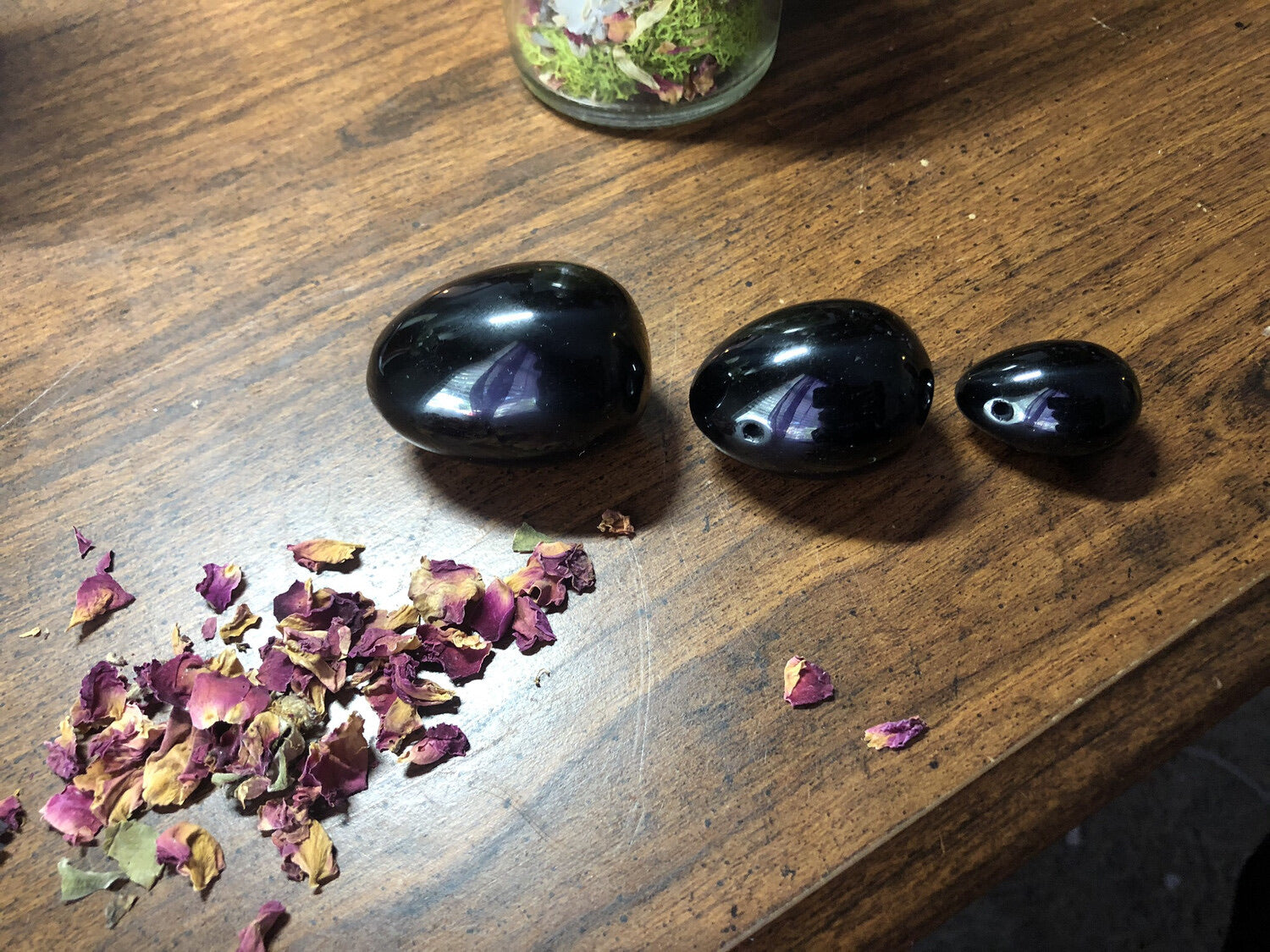 Black Obsidian Yoni Eggs (Set of 3)